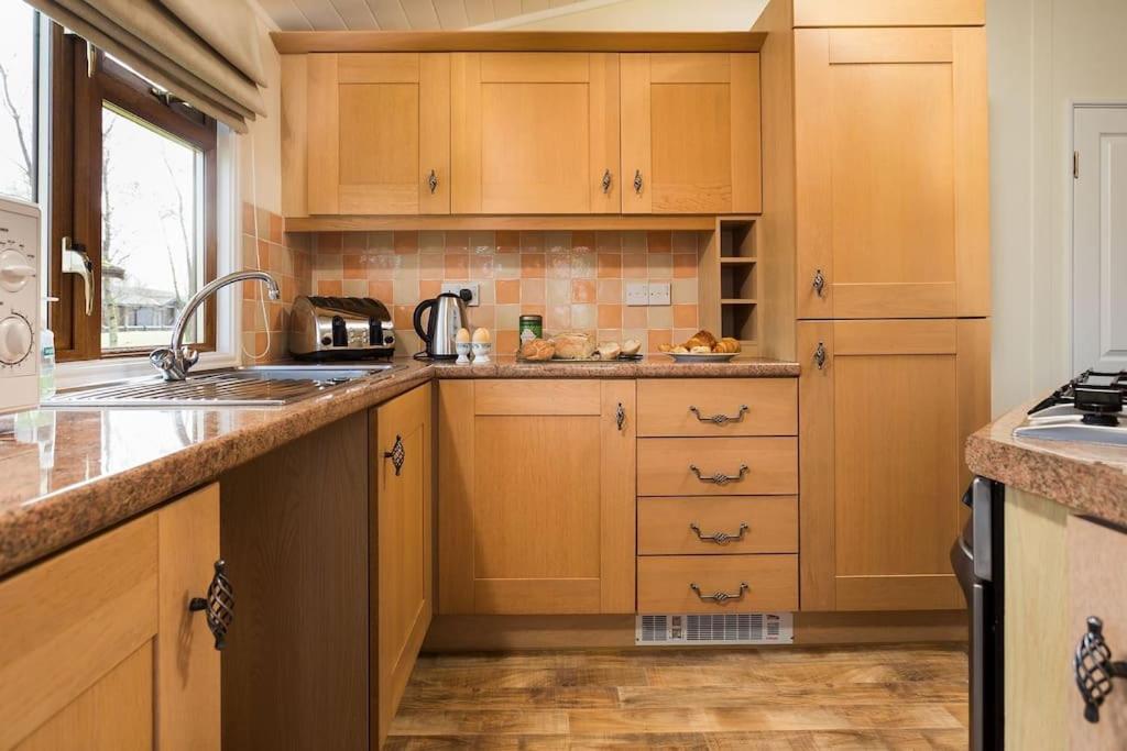 Luxury 3 bedroom lodge with free in lodge wifi