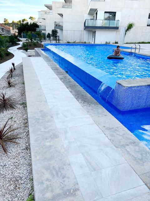 Beautiful modern flat with pool in Lomas de Campoamor