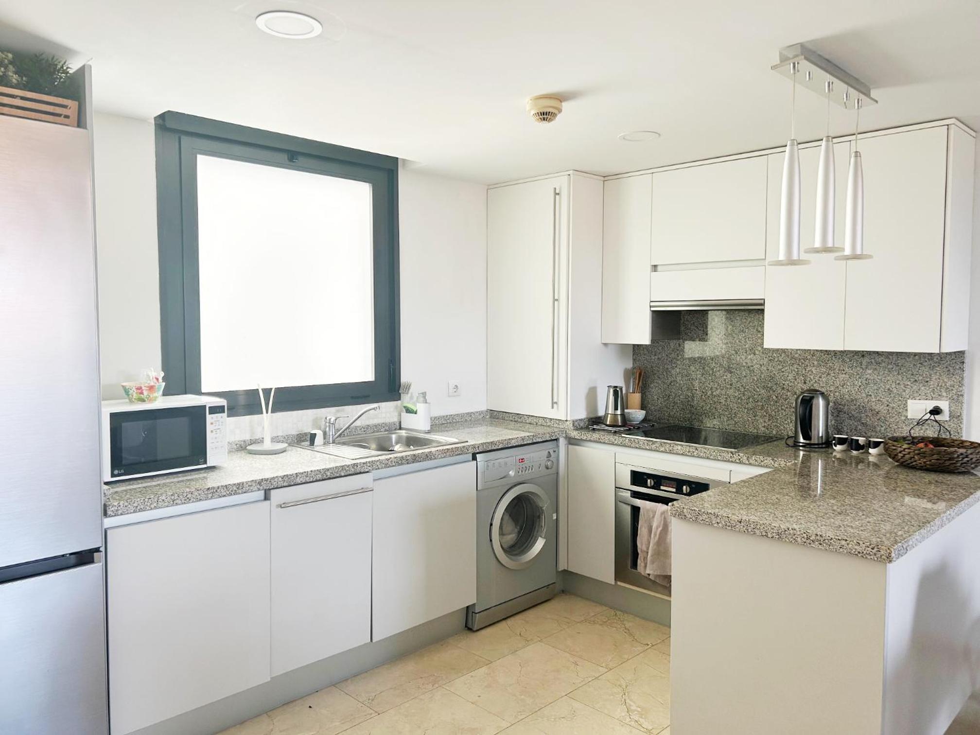 Beautiful modern flat with pool in Lomas de Campoamor