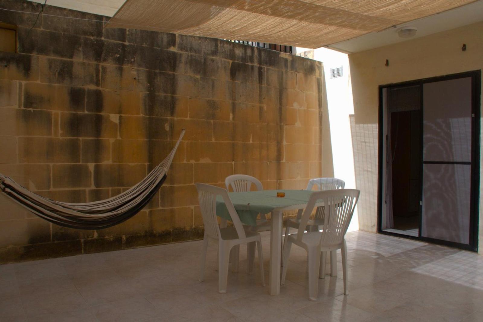 Seaside Serenity - A lovely apartment with views