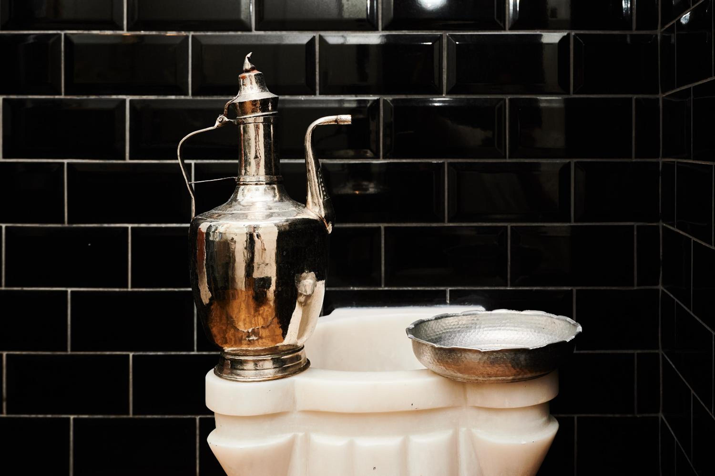 Faik Pasha Otelleri Özel Kategori Beyoğlu İstanbul - Image 199