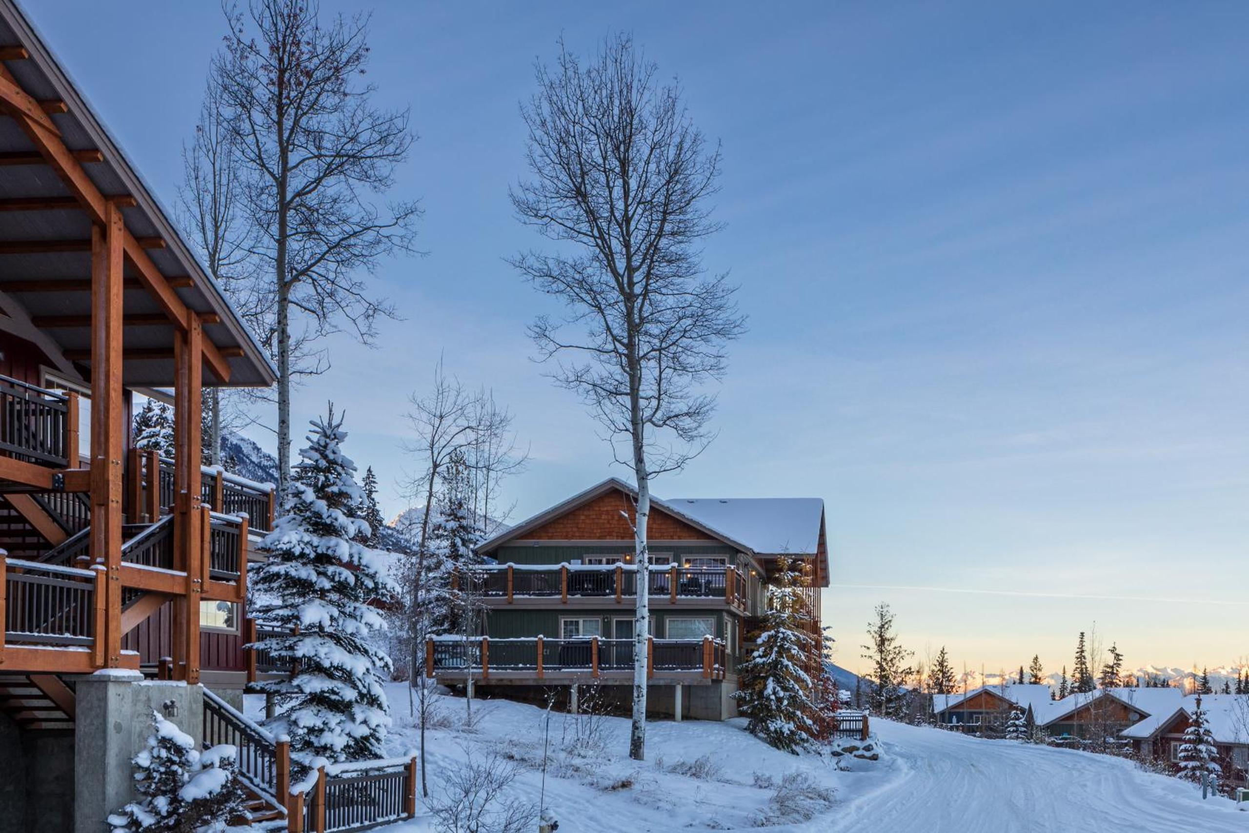 Lush Mountain Accommodations