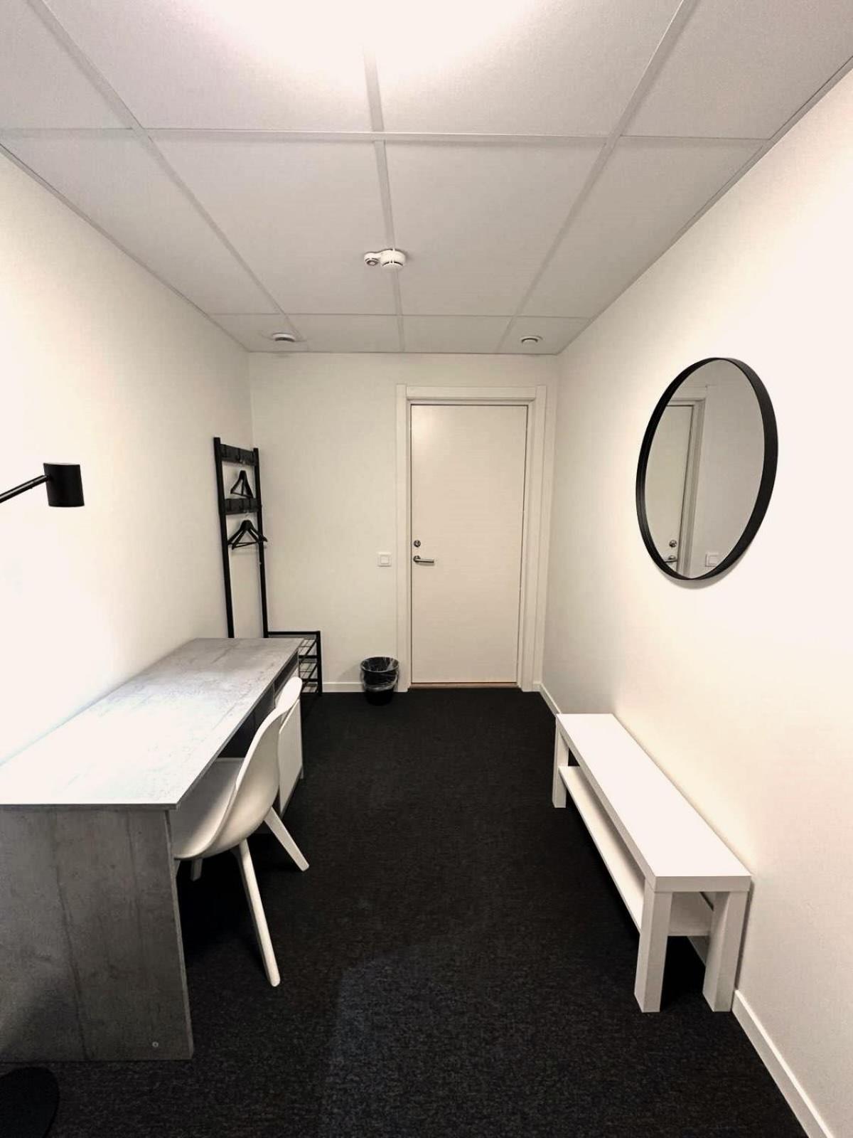 Rentalux Hostel - double & single rooms