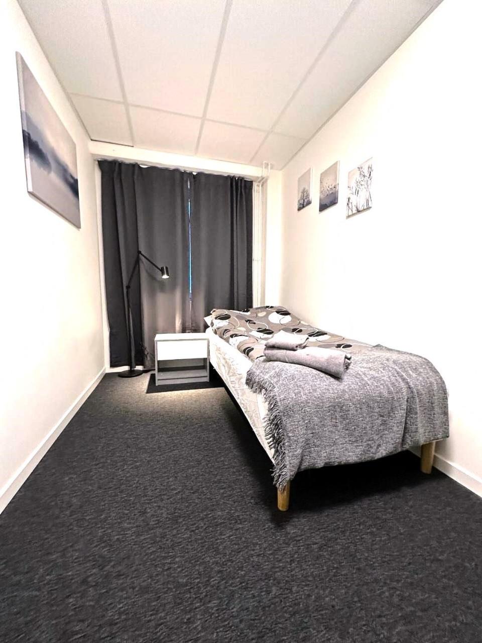 Rentalux Hostel - double & single rooms