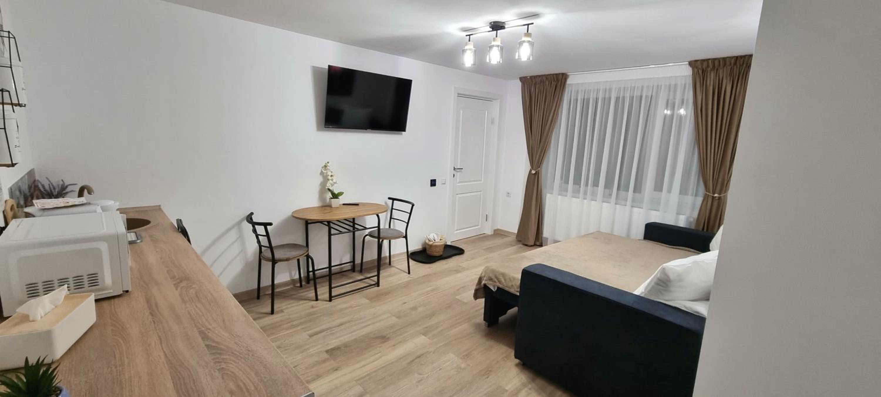 RR House Apartments