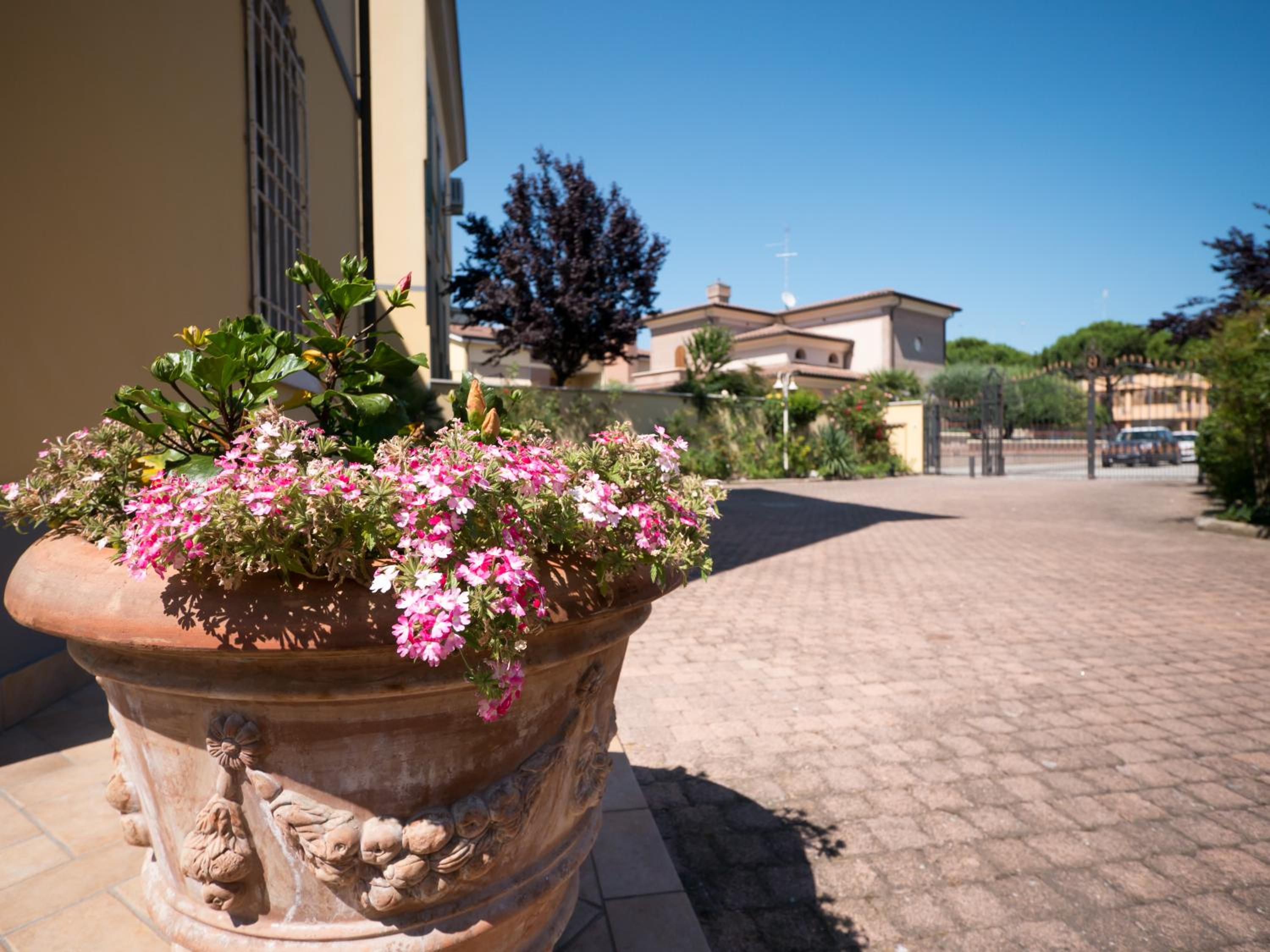 Villa Bellini Room&Breakfast view 4