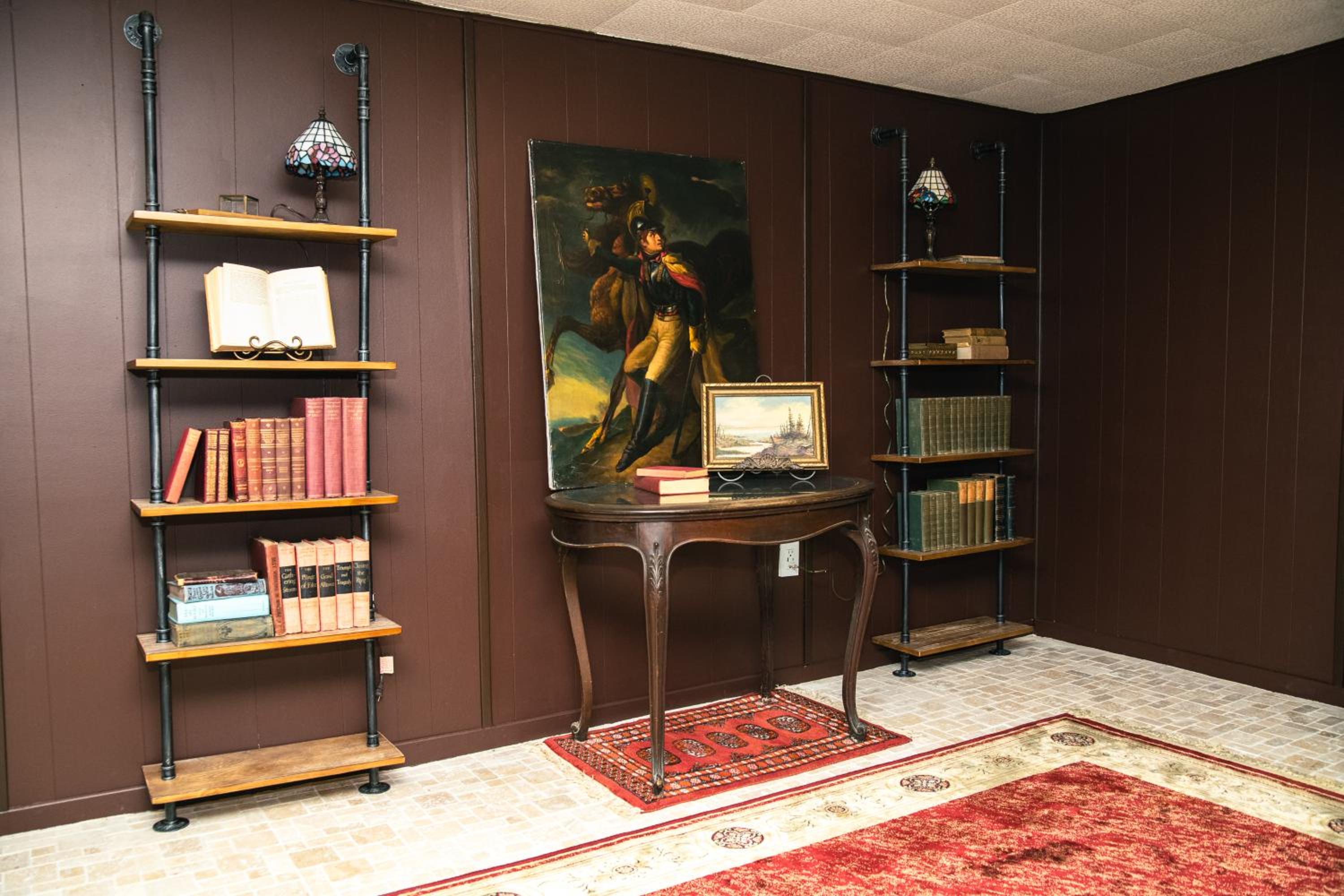 Cellar House NOTL - Entire Home in the Heart of Niagara-on-the-Lake