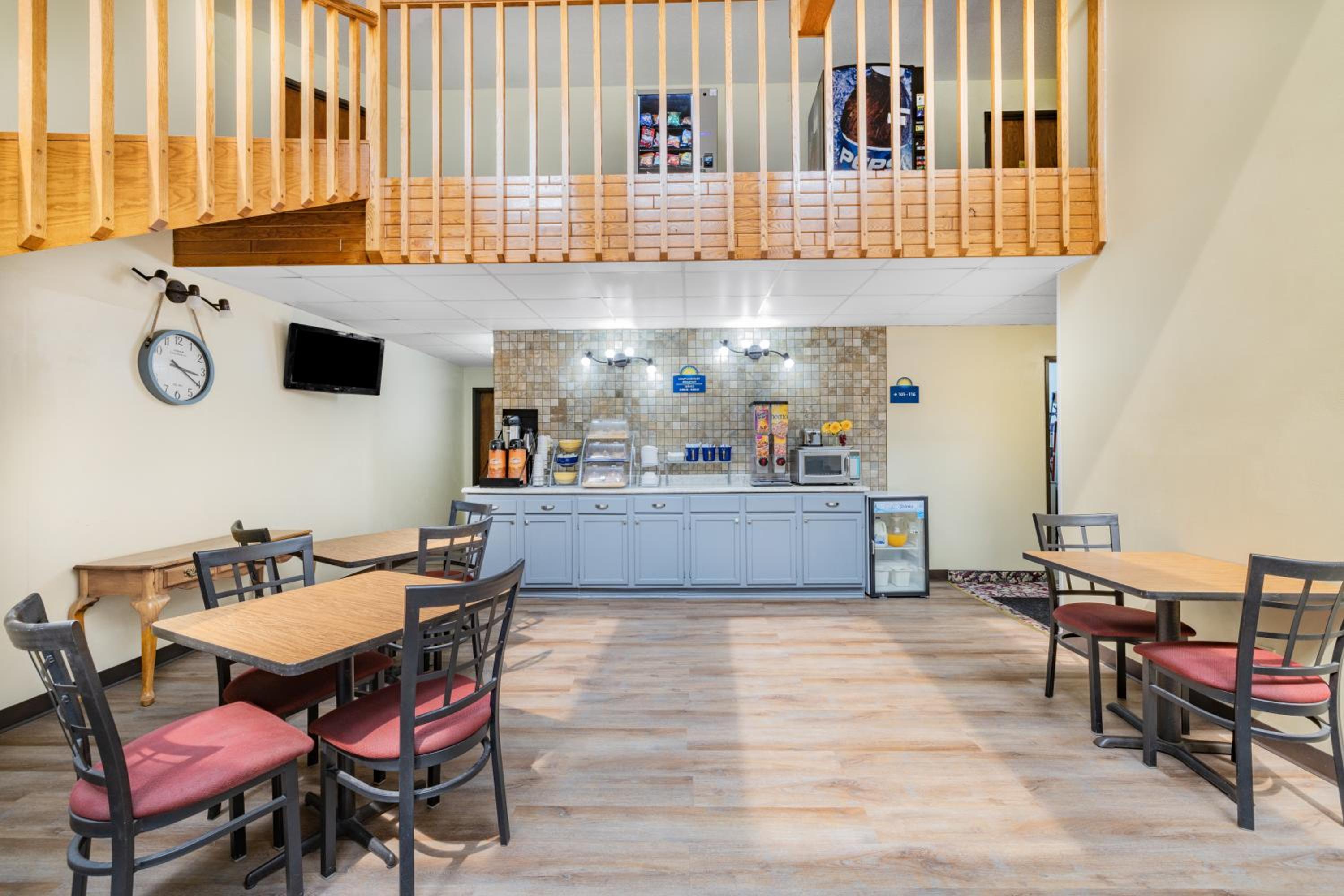 Days Inn by Wyndham Monticello - Property Image 2