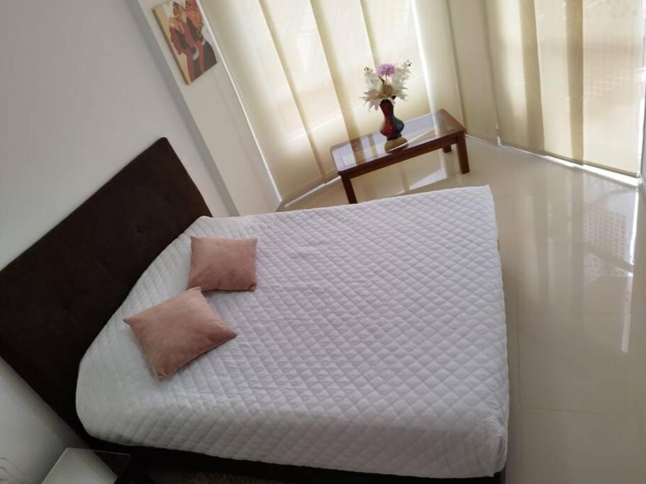 Apartamento amplio con piscina, hermosa vista a la ciudad de San Gil