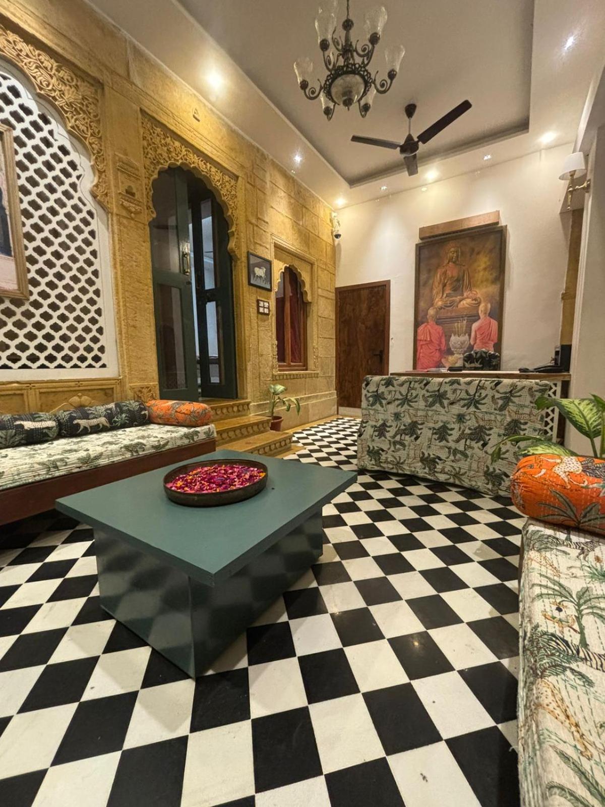 Kiran Apartment