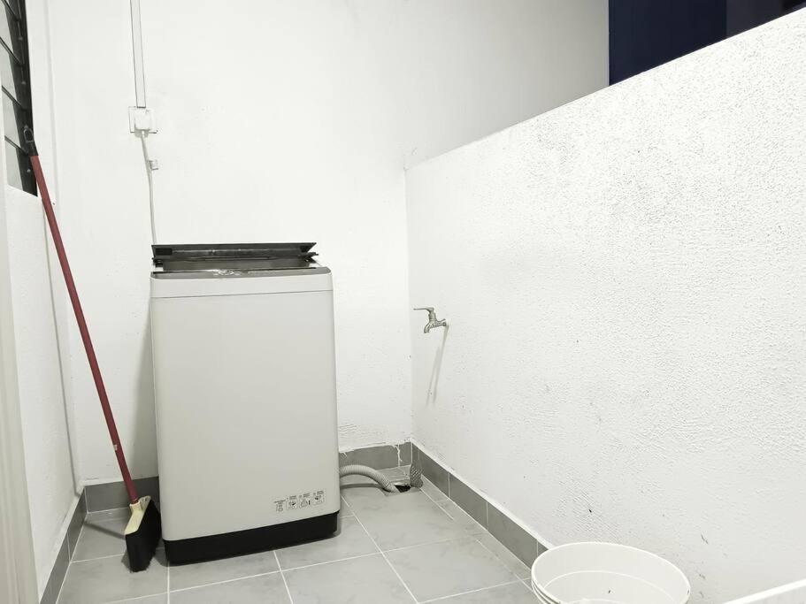 Southkey 2BR/ Mid Valley/Mosaic