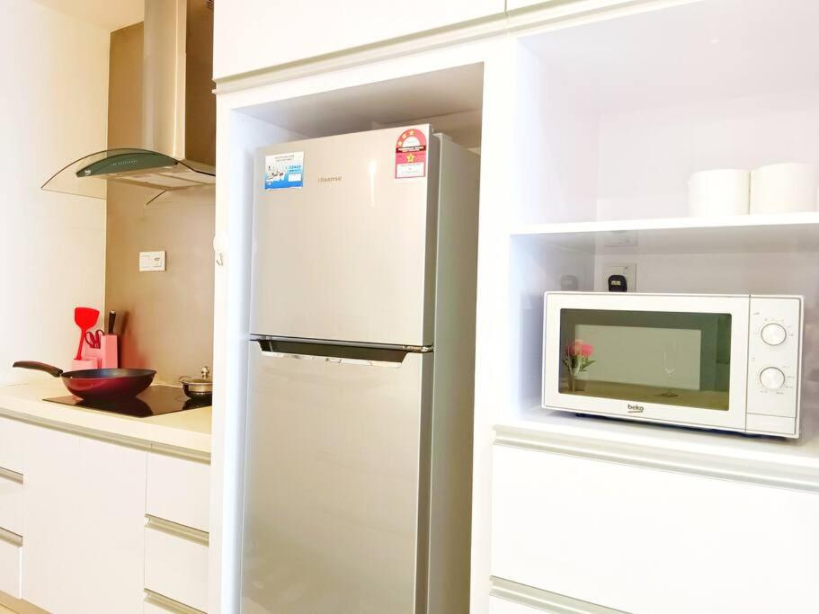 Southkey 2BR/ Mid Valley/Mosaic