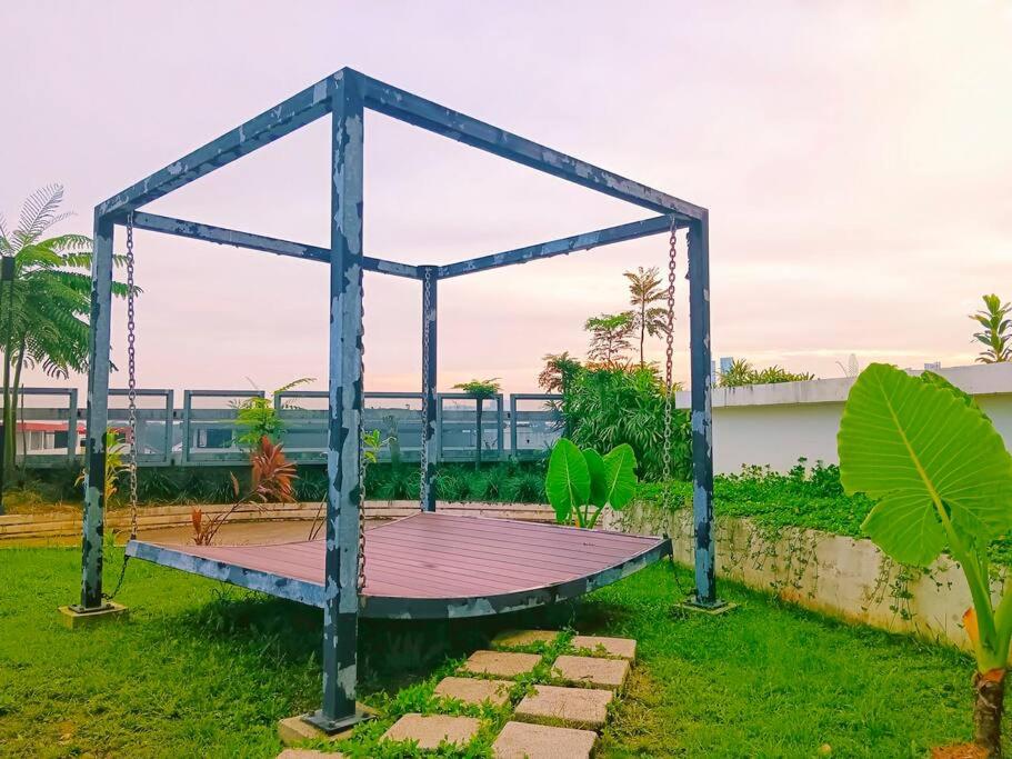 Southkey 2BR/ Mid Valley/Mosaic