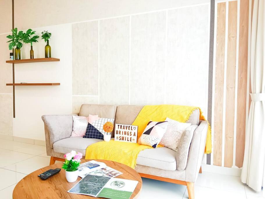Southkey 2BR/ Mid Valley/Mosaic