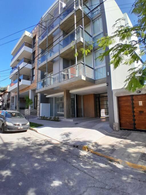 Playa Grande- Alem . A estrenar