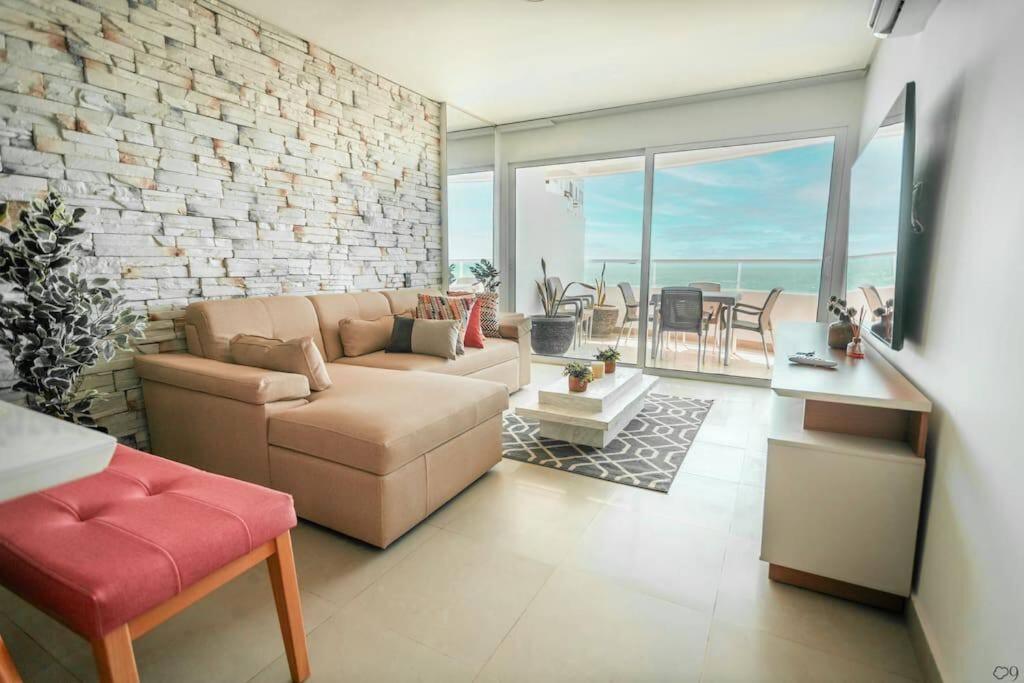 Best Ocean View Stunning apartment