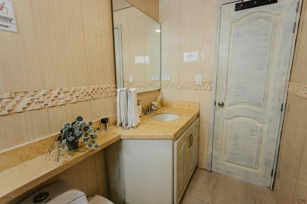 Best Ocean View Stunning apartment