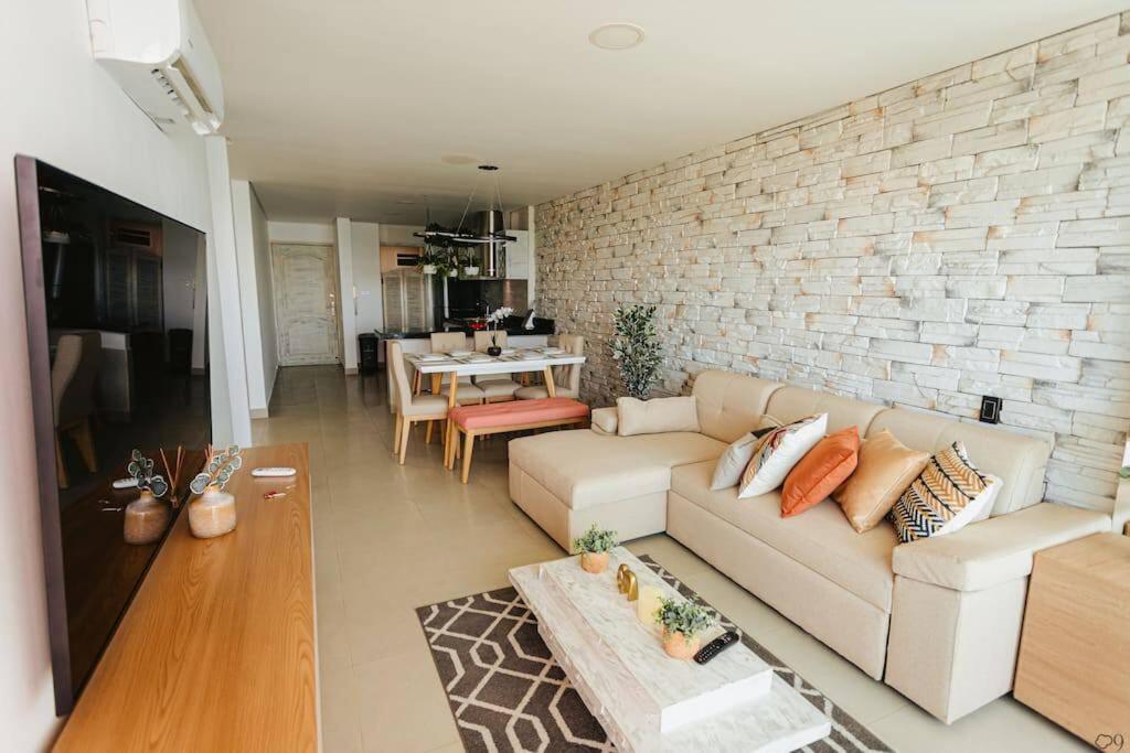 Best Ocean View Stunning apartment