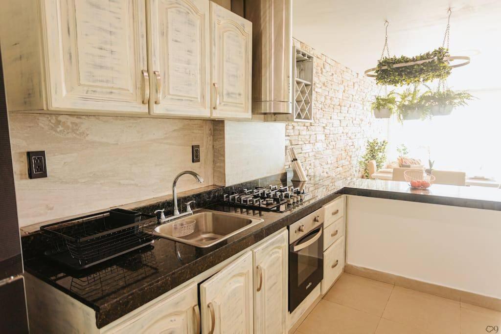 Best Ocean View Stunning apartment