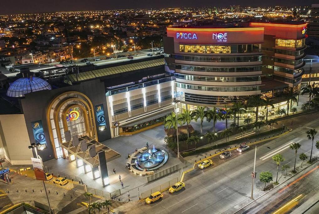 Ecusuites Apartamento Ejecutivo Hotel Sheraton Aeropuerto Quo