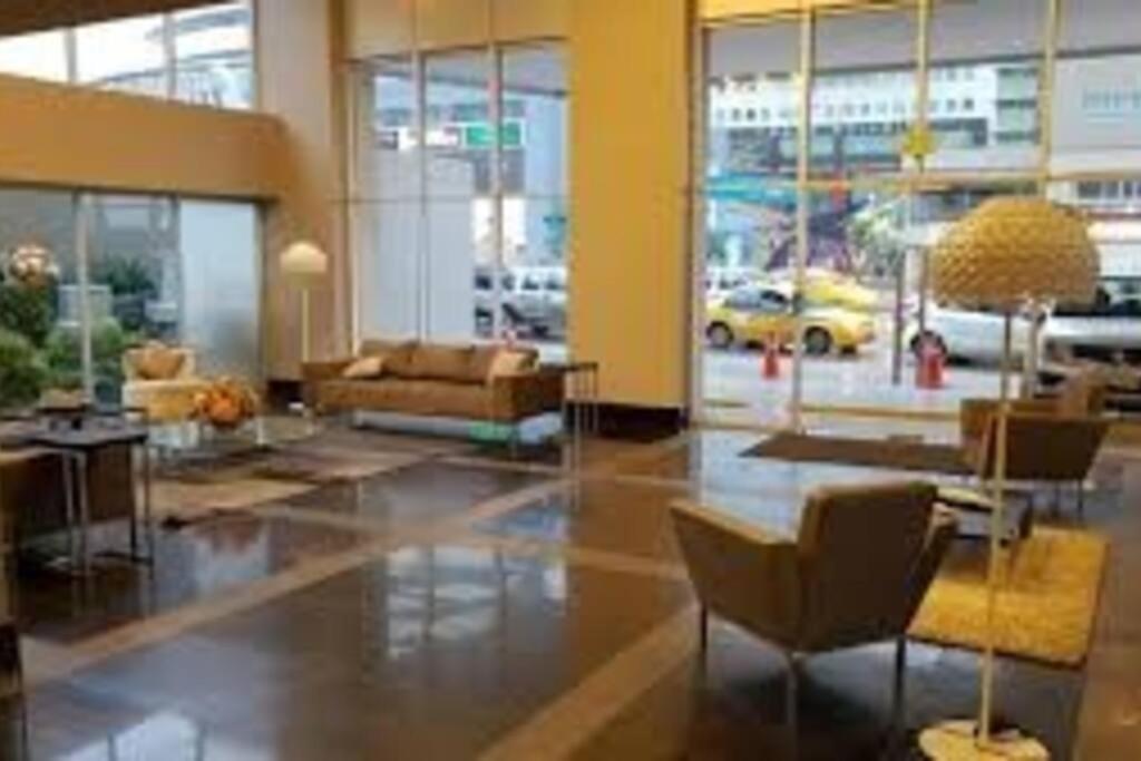 Ecusuites Apartamento Ejecutivo Hotel Sheraton Aeropuerto Quo