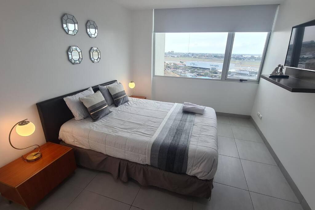 Ecusuites Apartamento Ejecutivo Hotel Sheraton Aeropuerto Quo