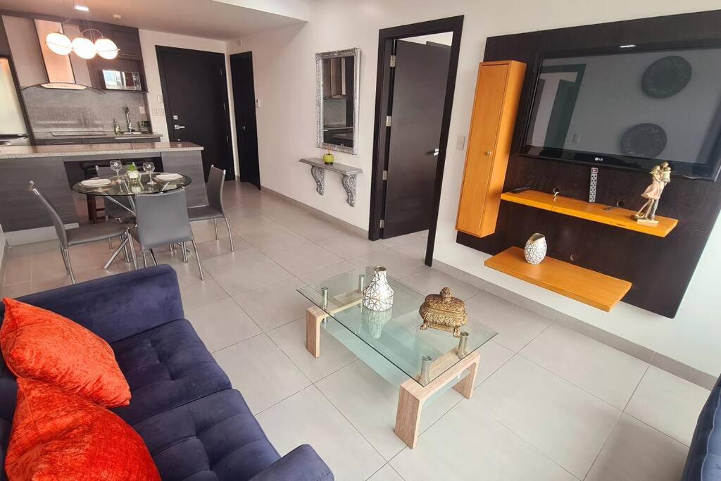 Ecusuites Apartamento Ejecutivo Hotel Sheraton Aeropuerto Quo