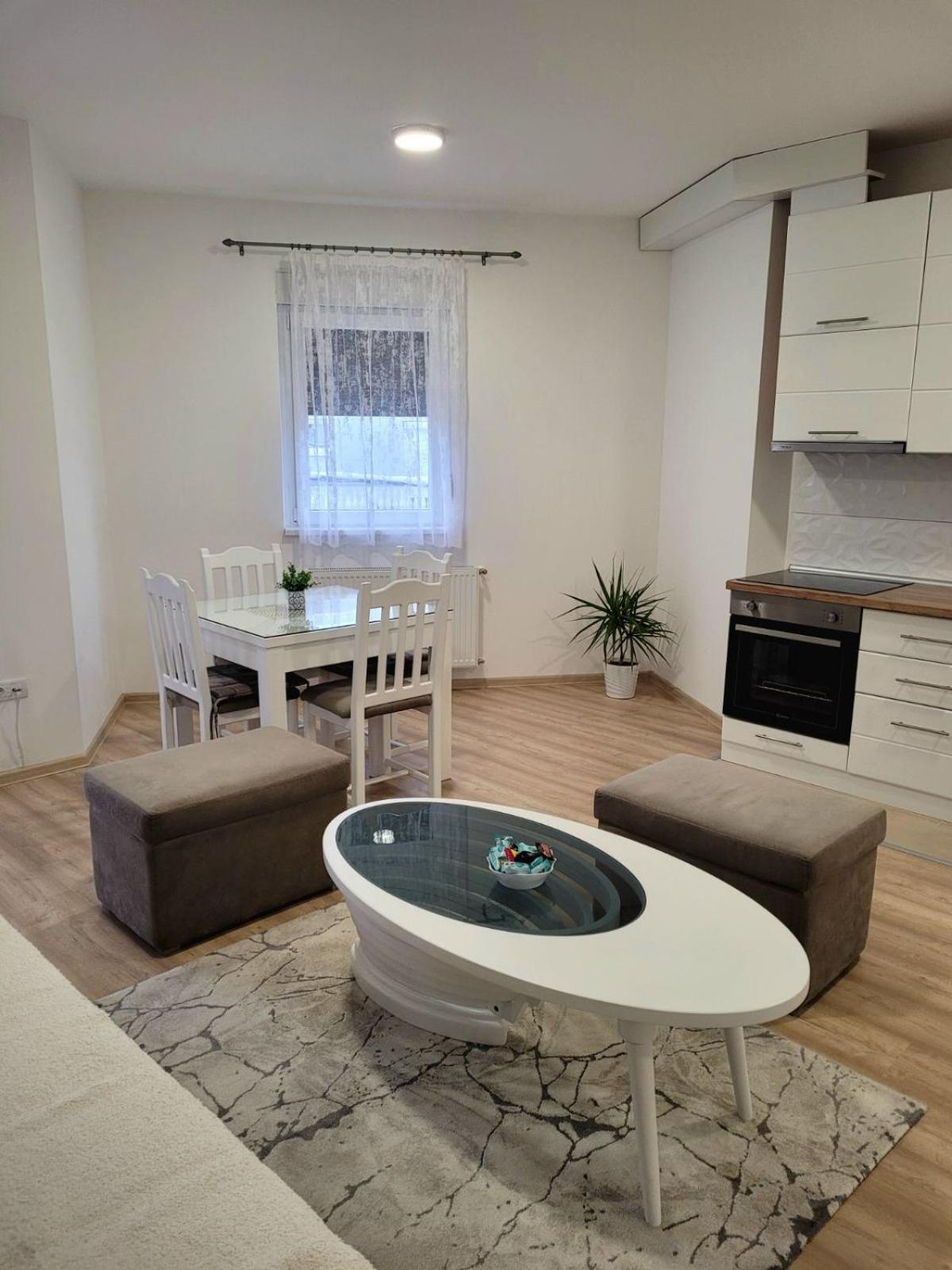Apartman Lukić