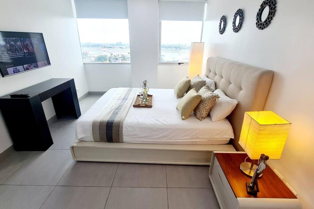 Ecusuites Apartamento Ejecutivo Hotel Sheraton Aeropuerto Quo