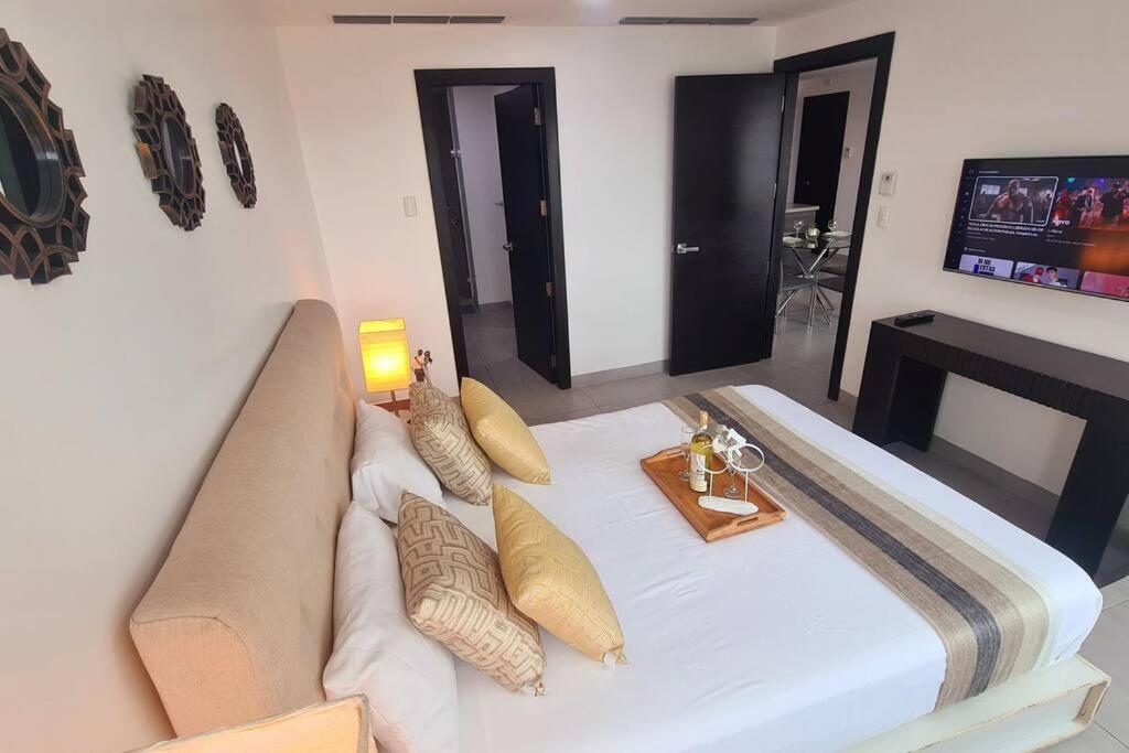 Ecusuites Apartamento Ejecutivo Hotel Sheraton Aeropuerto Quo