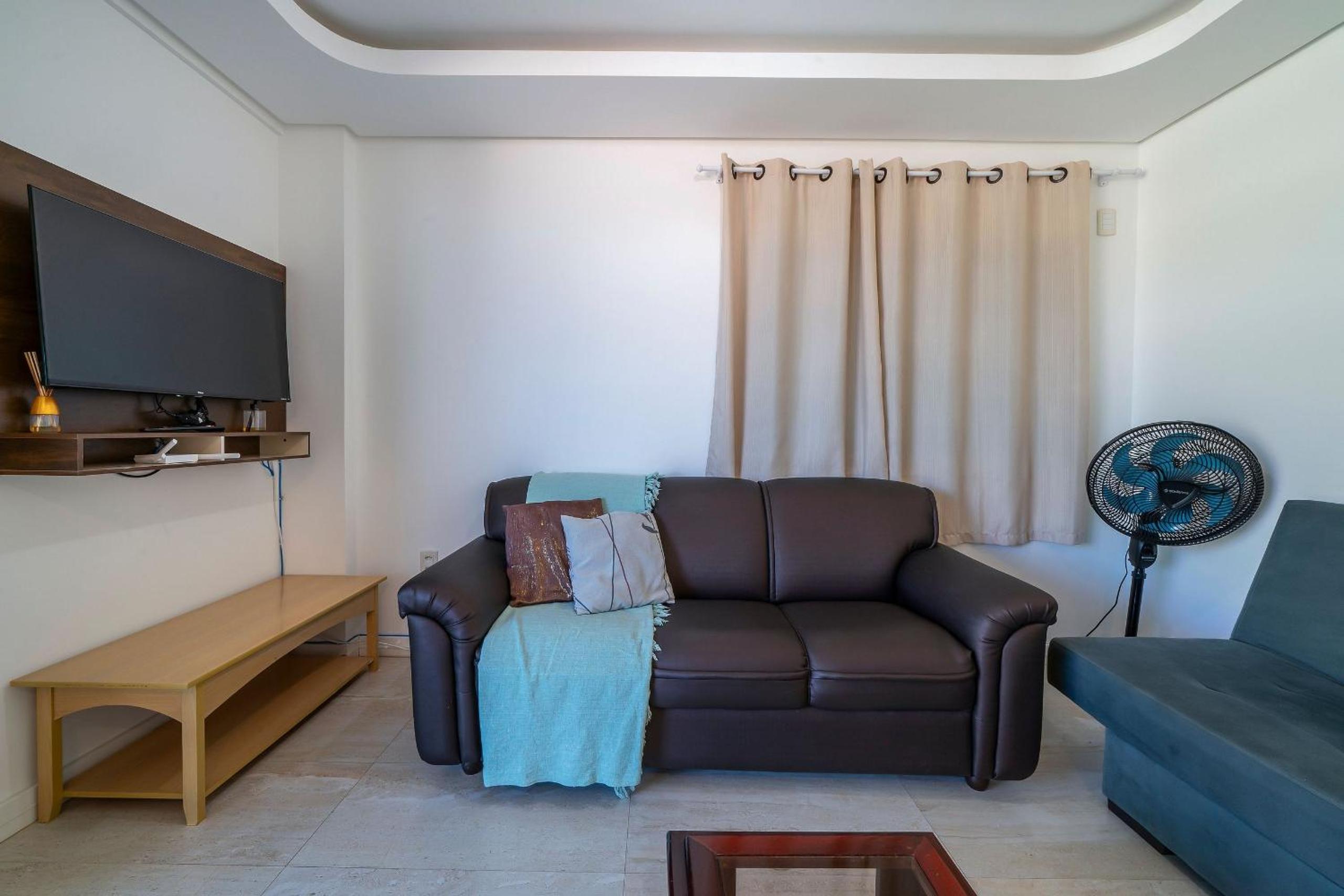 Aluguel Apartamento 3 quartos sendo 1 suíte em Bombinhas