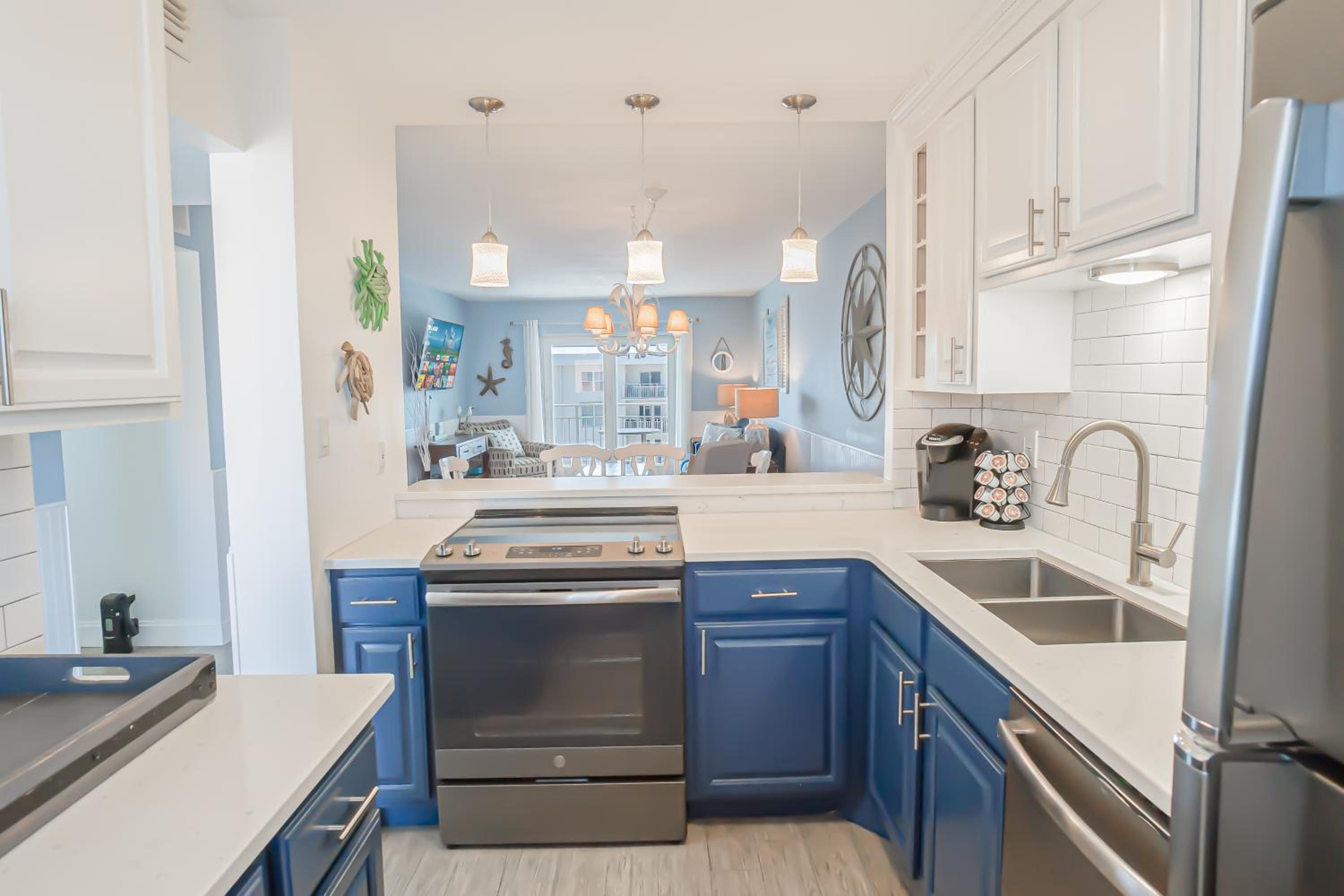 Top Floor with Ocean and Pool Views Located on No-Drive Beach