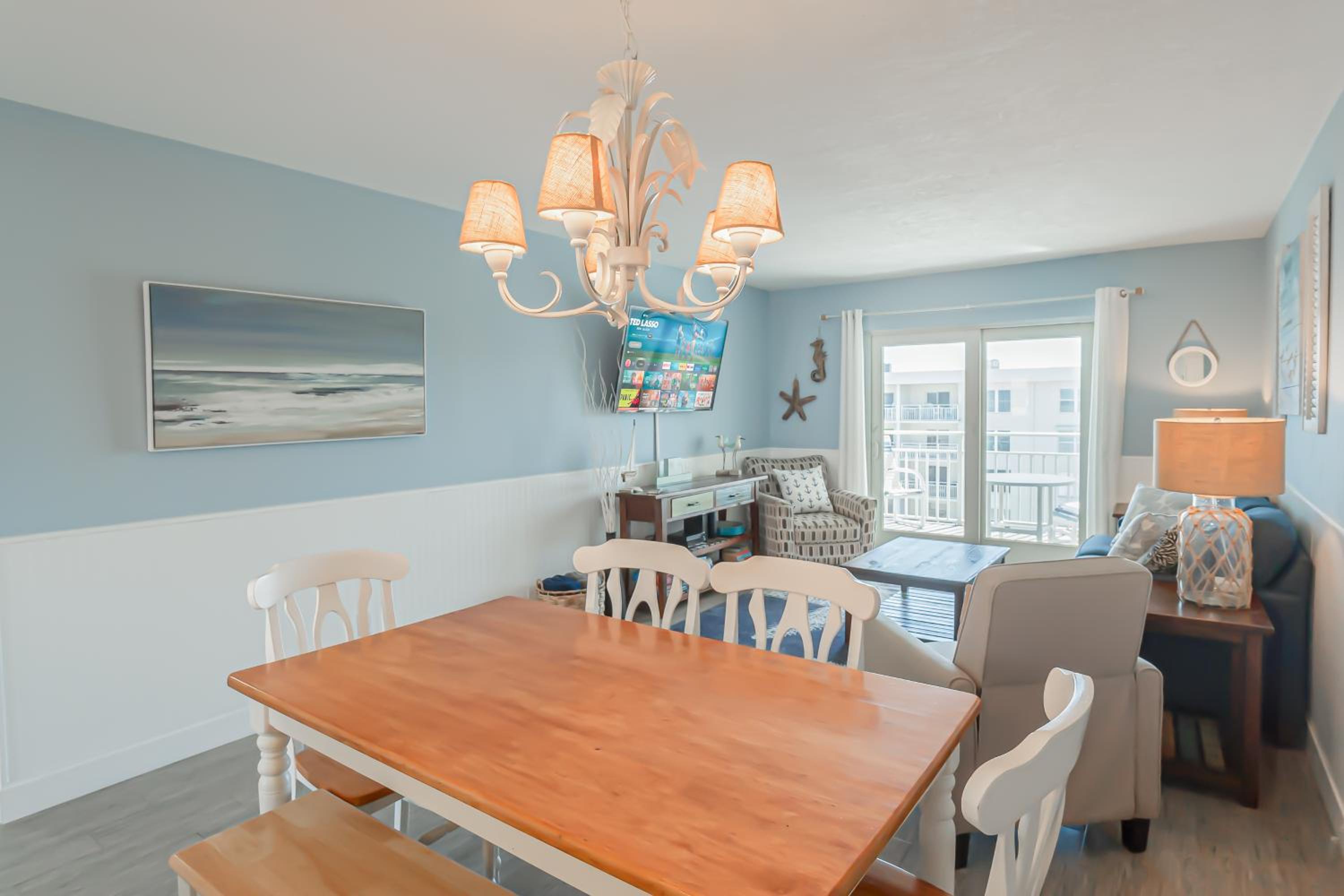Top Floor with Ocean and Pool Views Located on No-Drive Beach