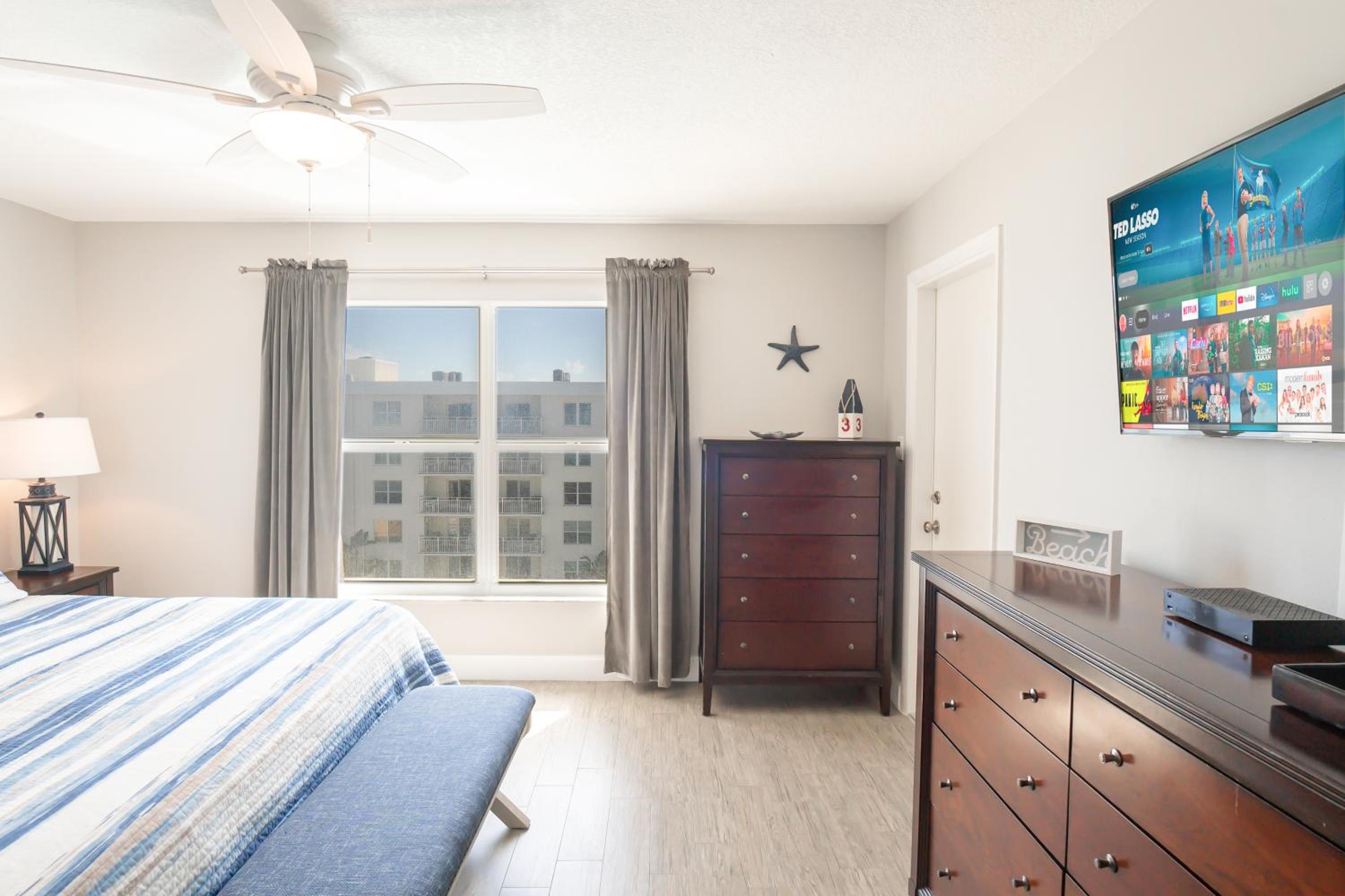 Top Floor with Ocean and Pool Views Located on No-Drive Beach