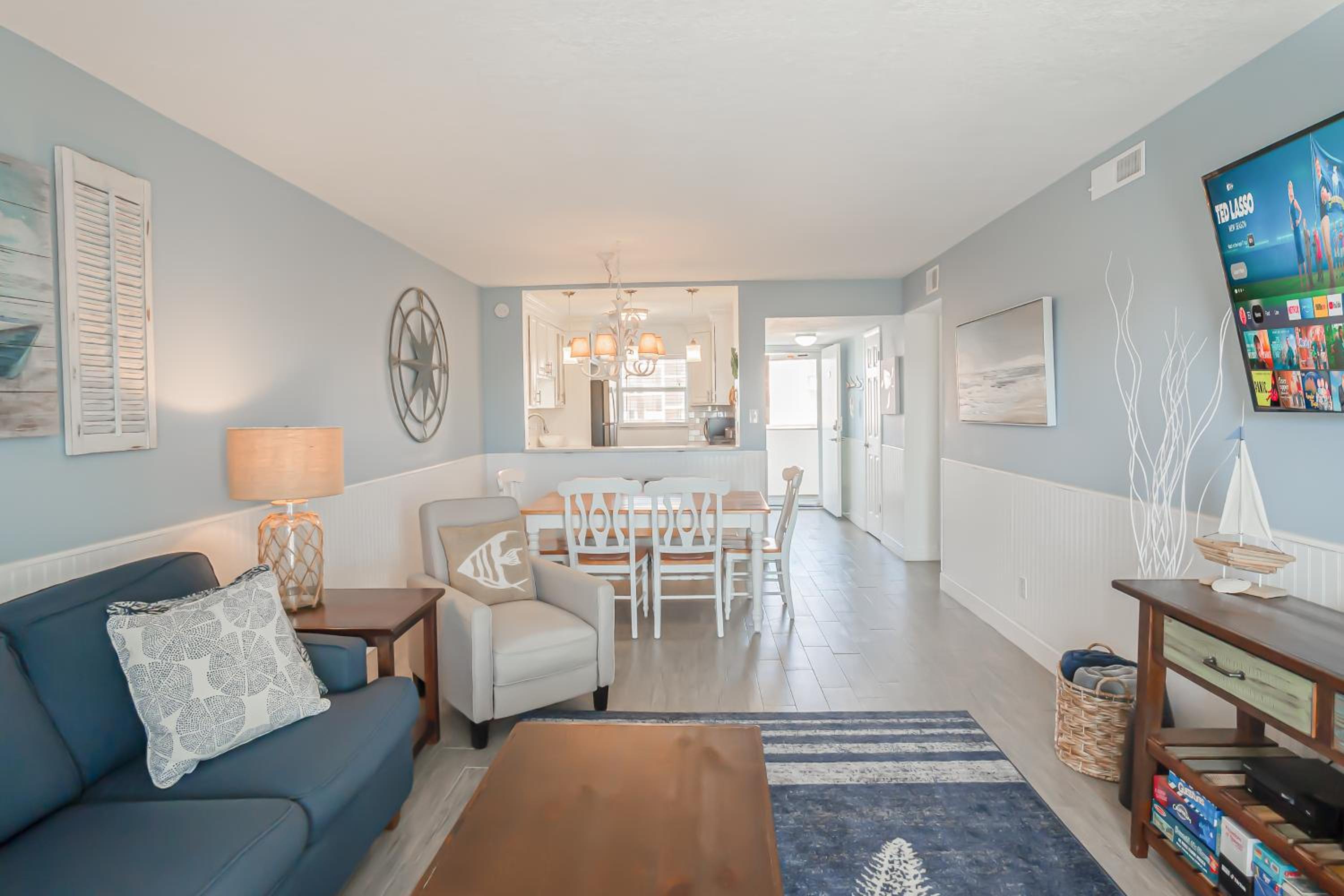 Top Floor with Ocean and Pool Views Located on No-Drive Beach