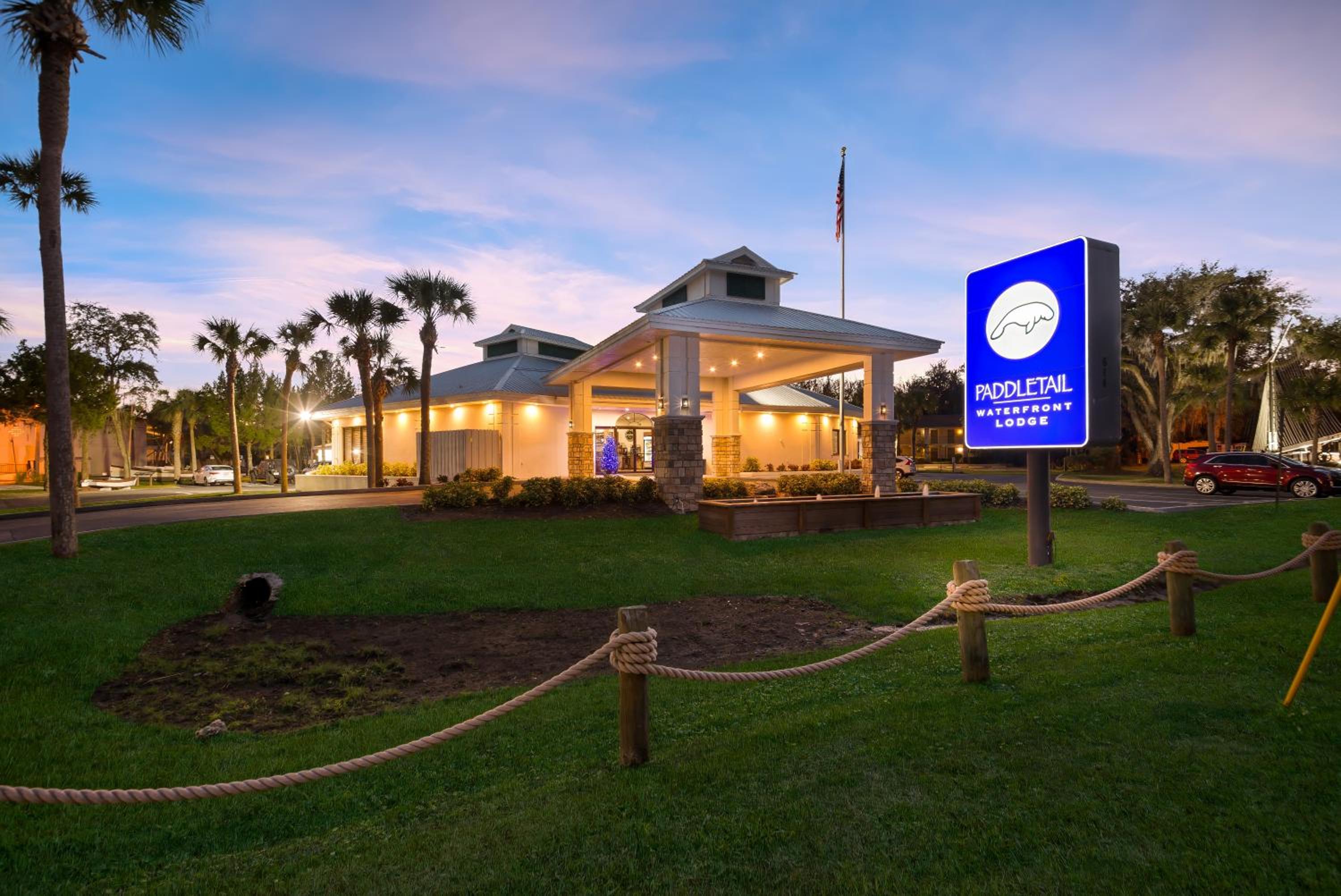 PaddleTail Waterfront Lodge, Trademark Collection by Wyndham