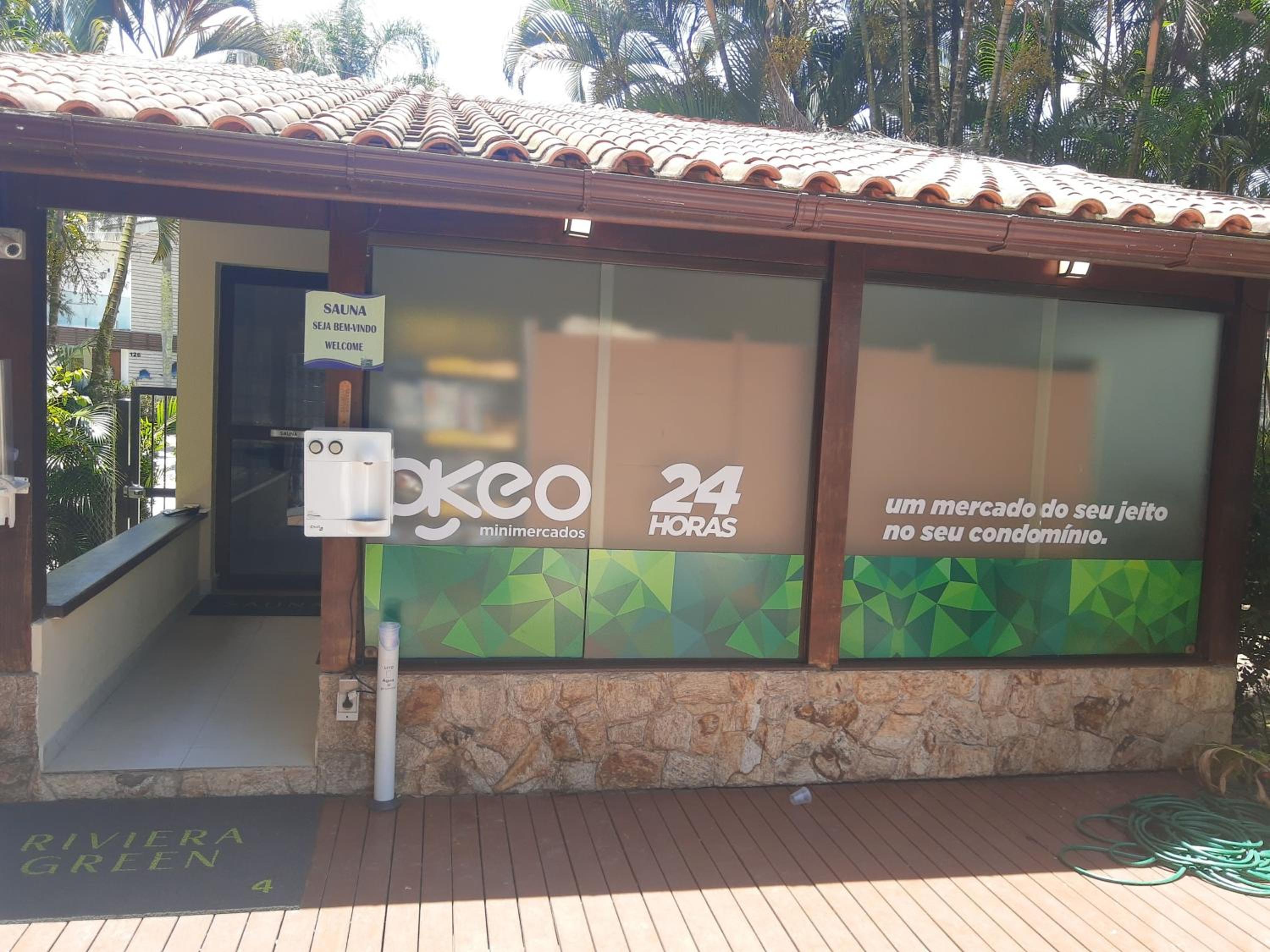 FLAT COM VARANDA E SERVIÇOS NO RIVIERA GREEN