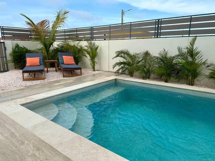 Villa Kiwi 3 min to the Beach with Private Magnesium Pool & Dive Rinse Tank