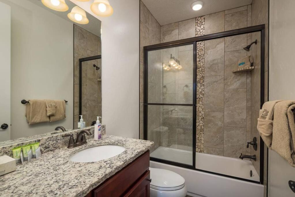 Luxury Downtown Rental - La Dolce Vita Villa #4 view 3