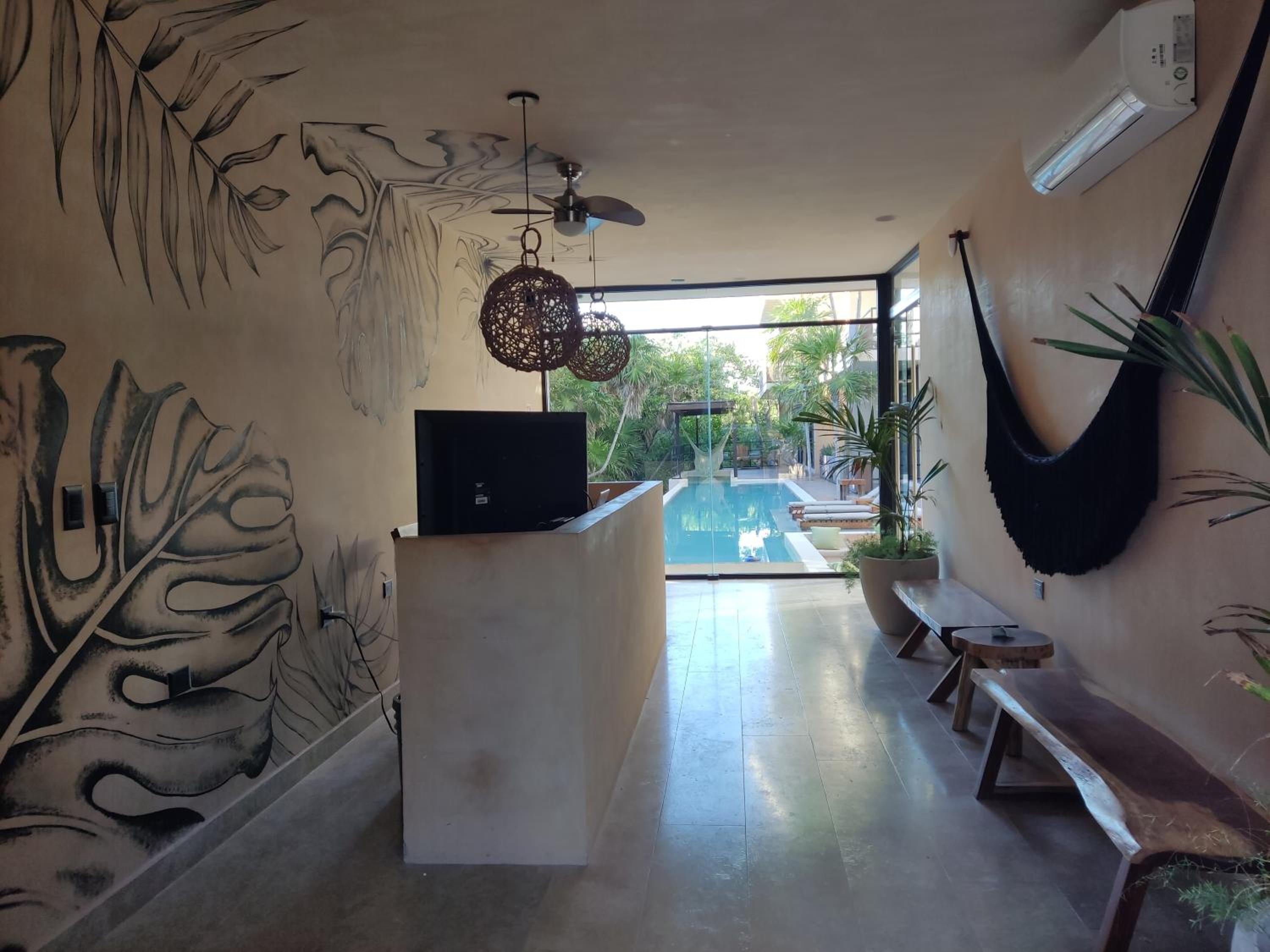 Hotel New modern apartment 1BDR - Beach access - Image 1