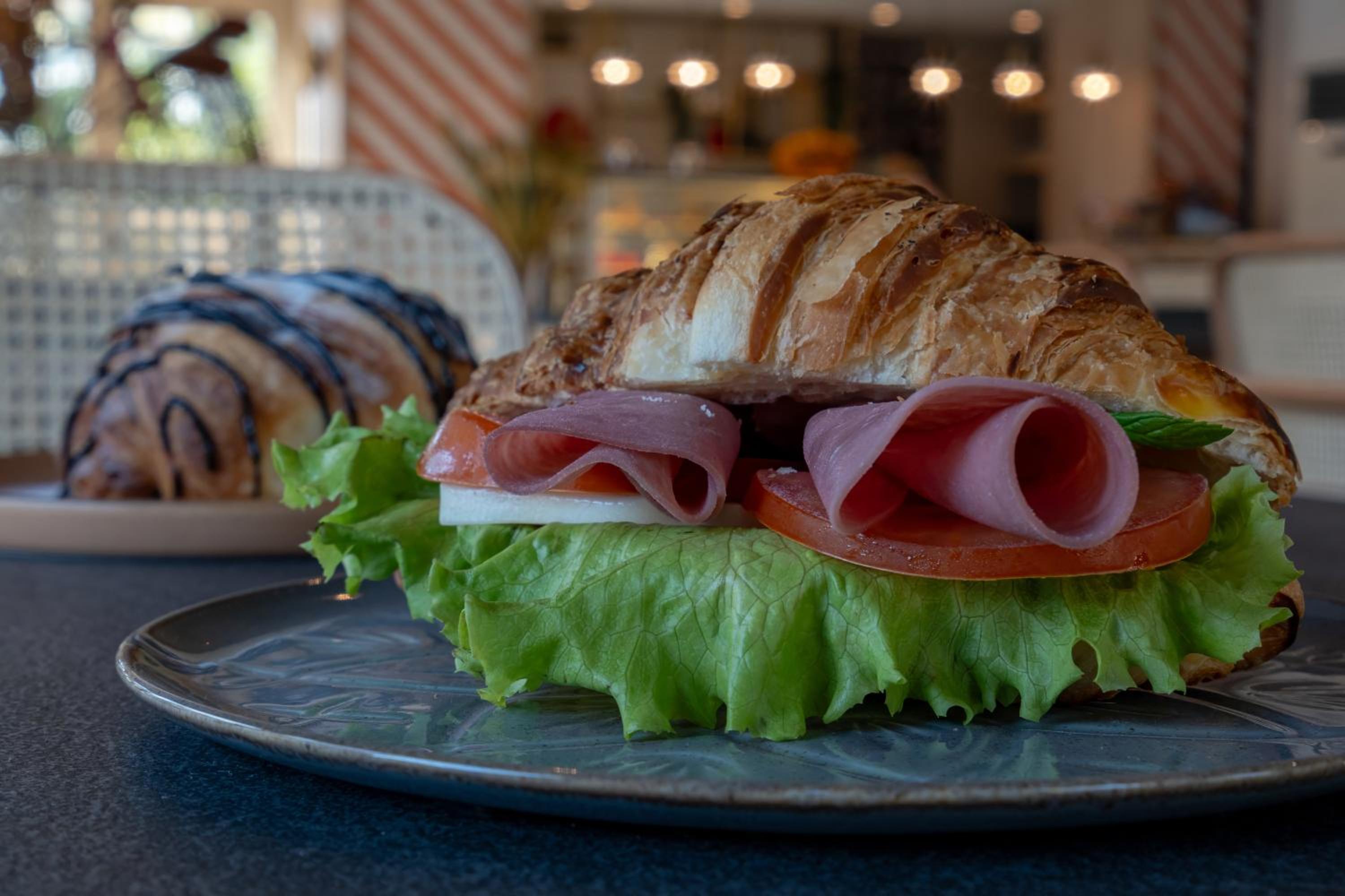 Oli Otel and Suites - Image 16