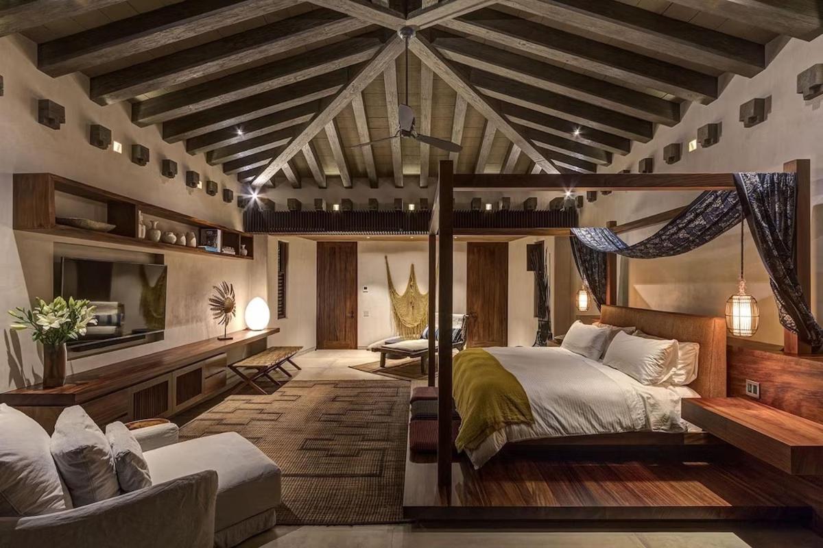 Casa Koko NEW 6-Suite Ocean-View Luxury Villa view 4