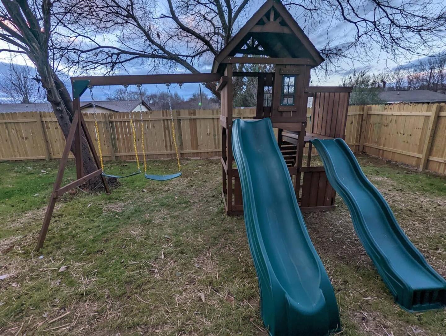 Sleeps 17 4 baths two kitchens outdoor living
