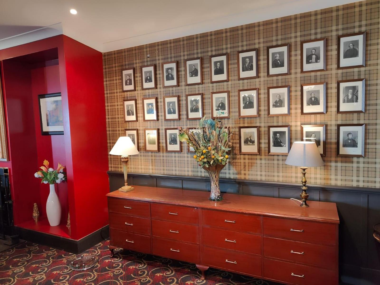 Gateway Motor Inn