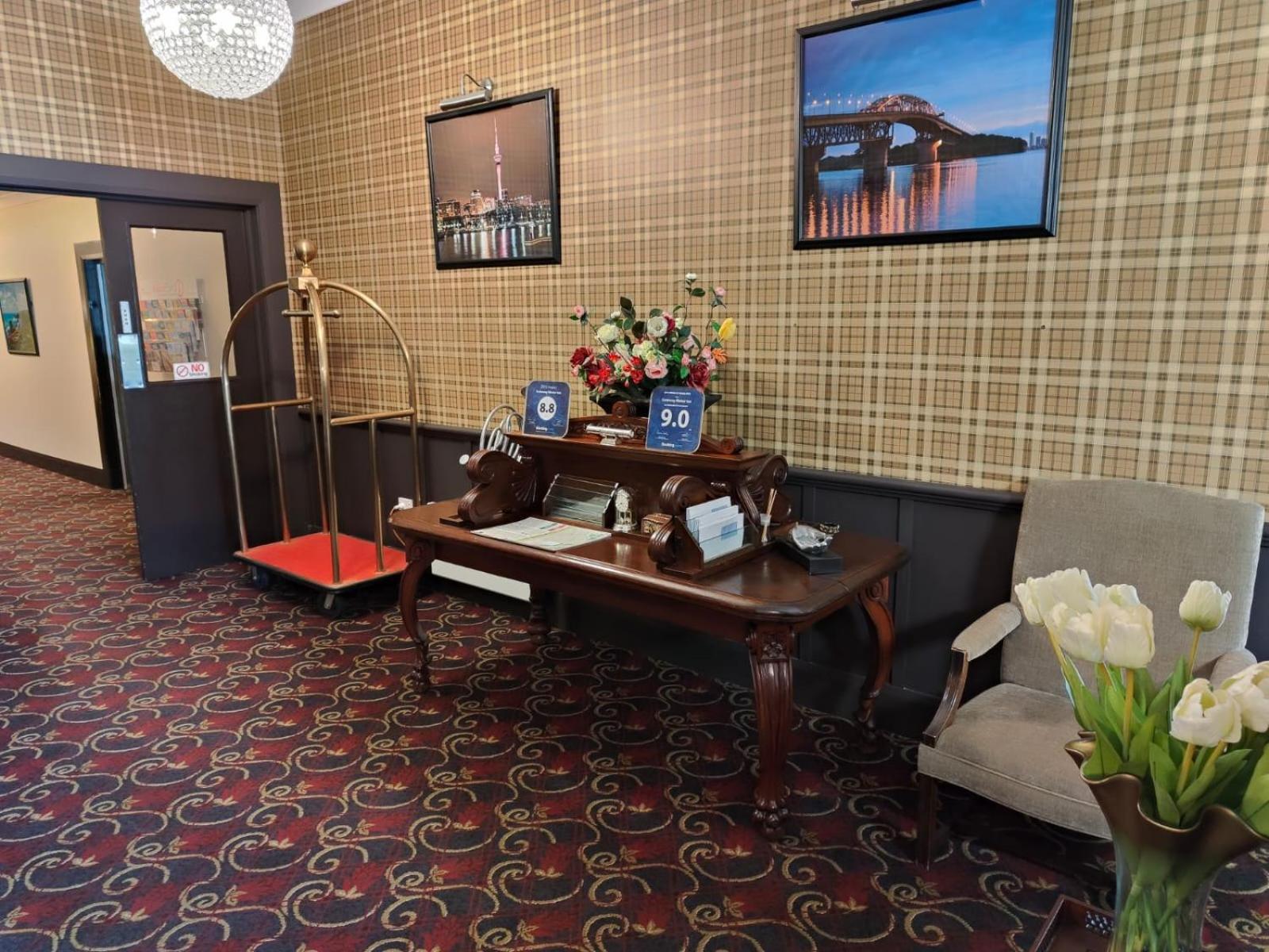 Gateway Motor Inn