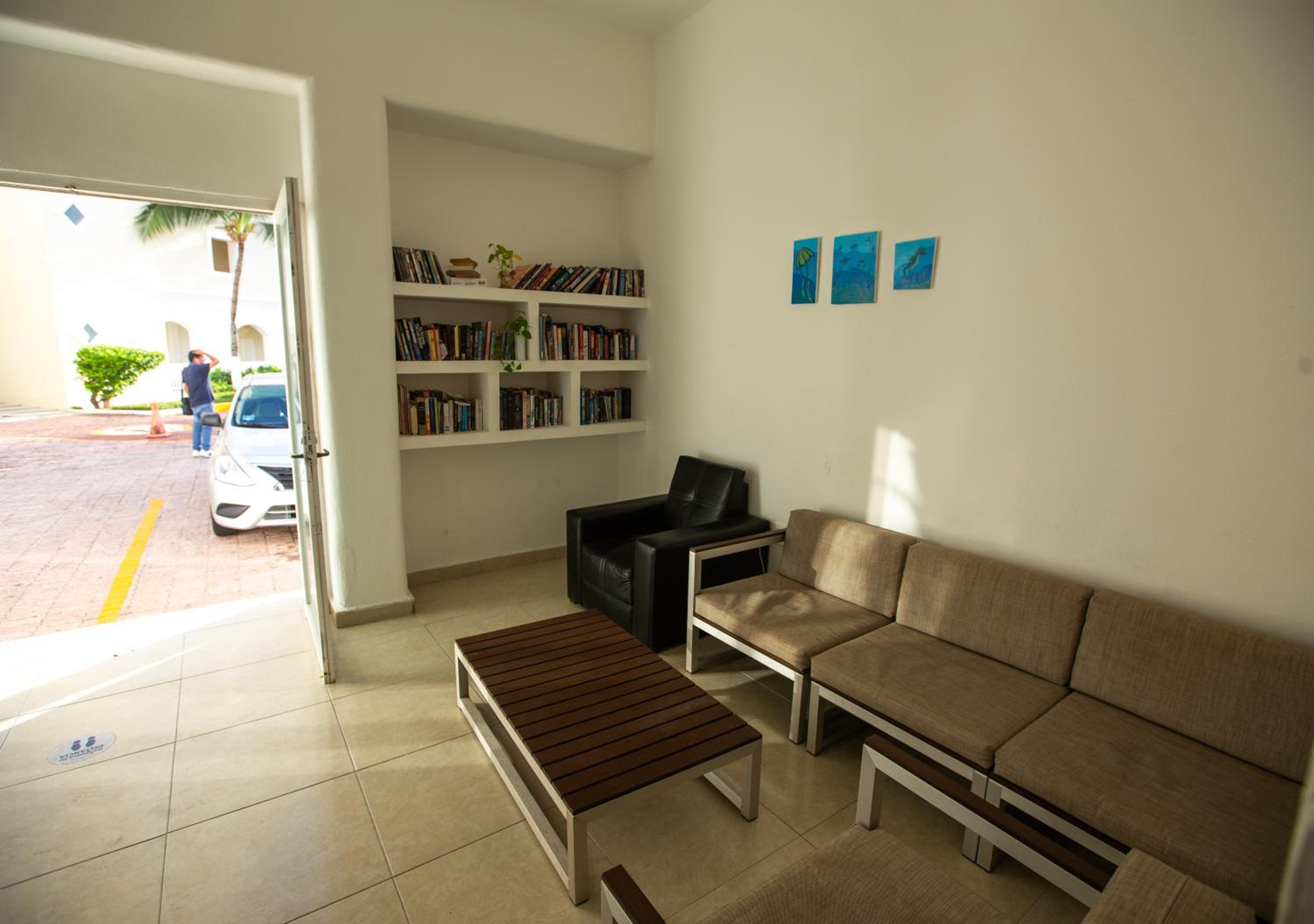 lounge