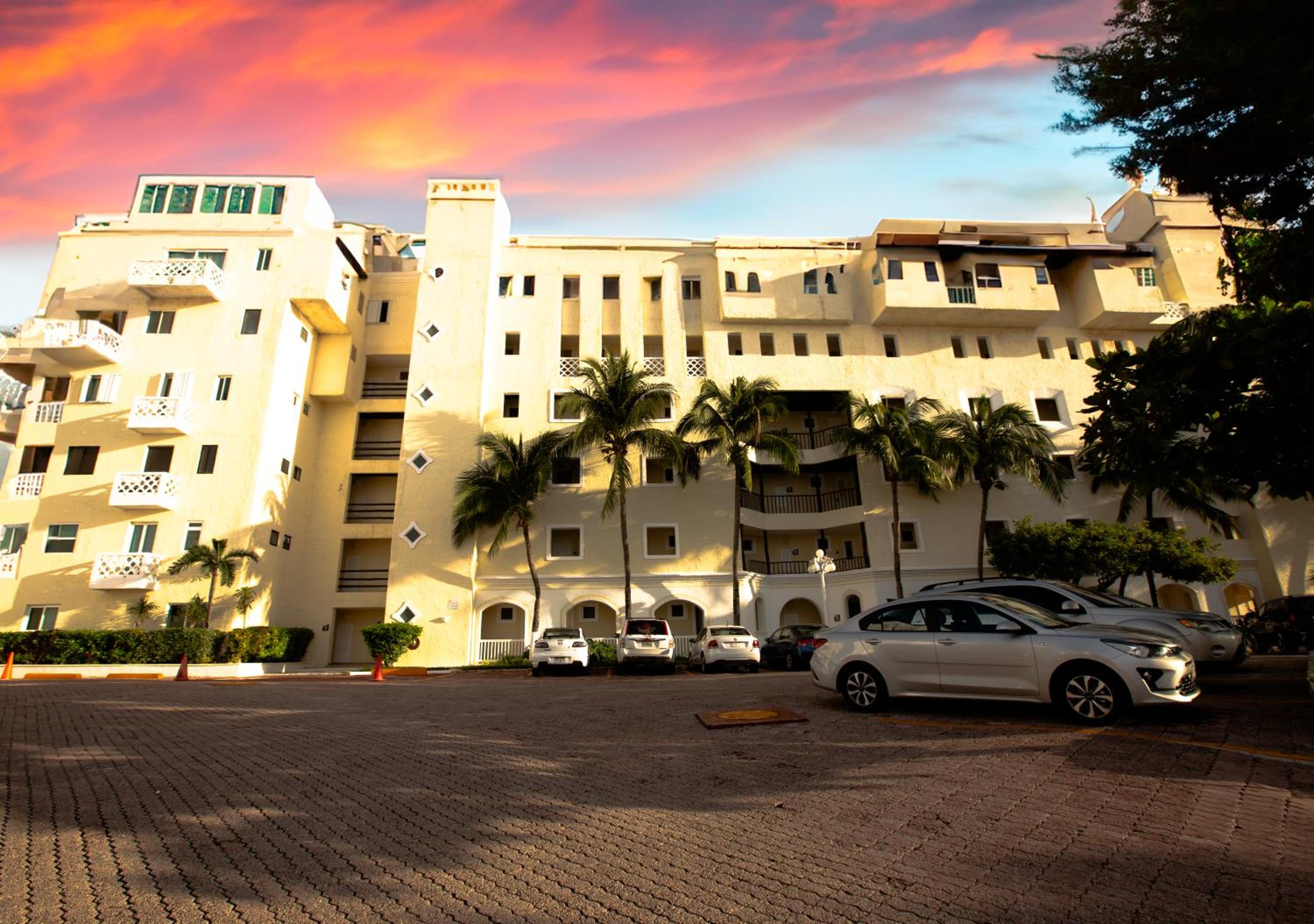 SereniaCancun, Studio z hotelera