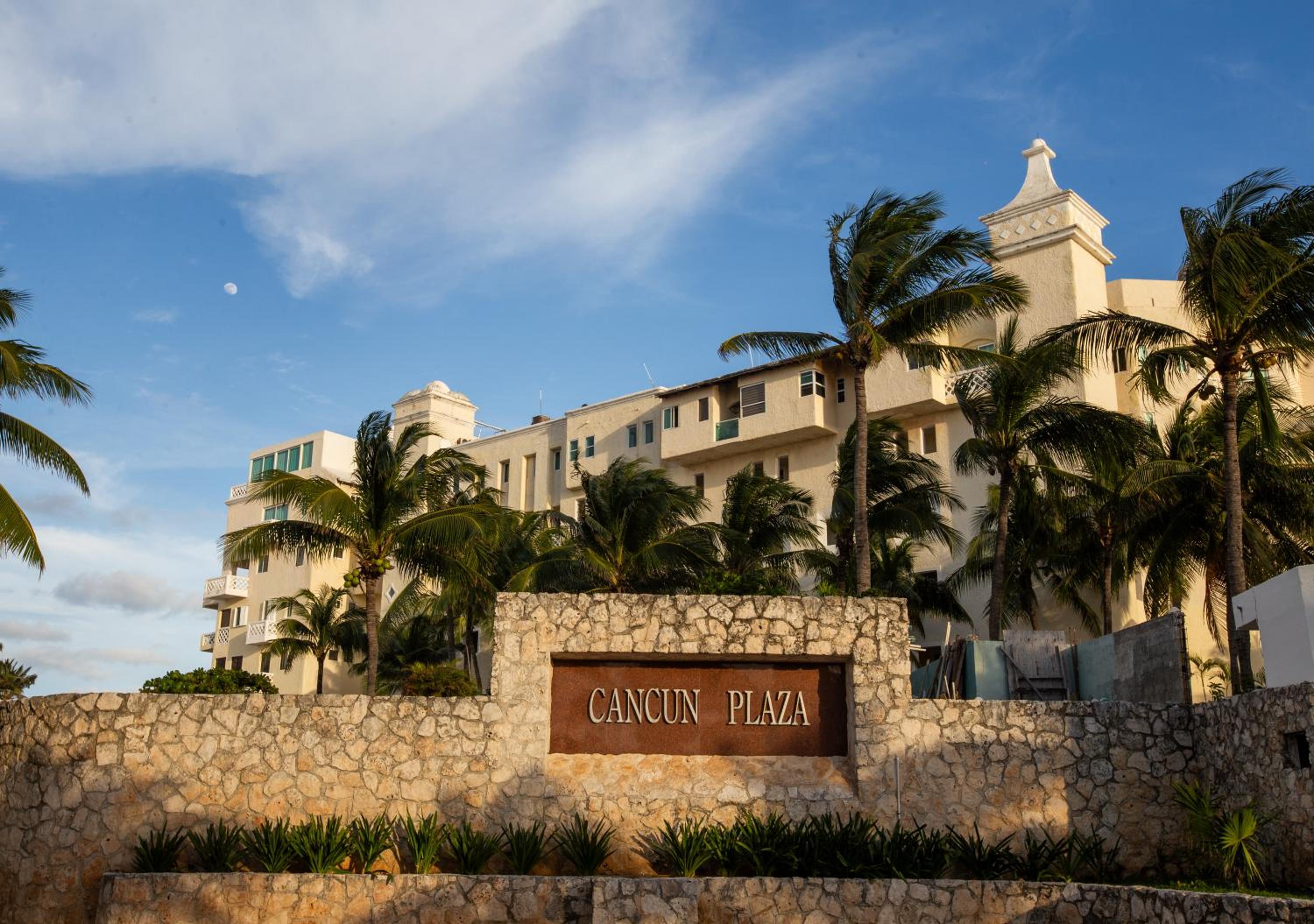 SereniaCancun, Studio z hotelera