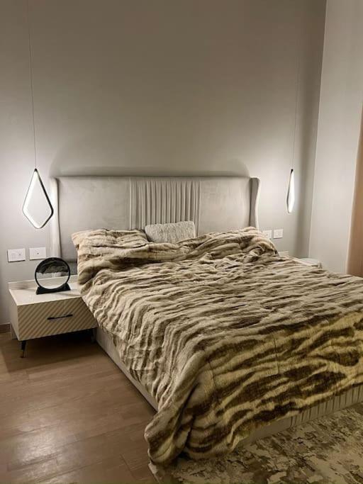 Aeon Towers Hotel Apartment