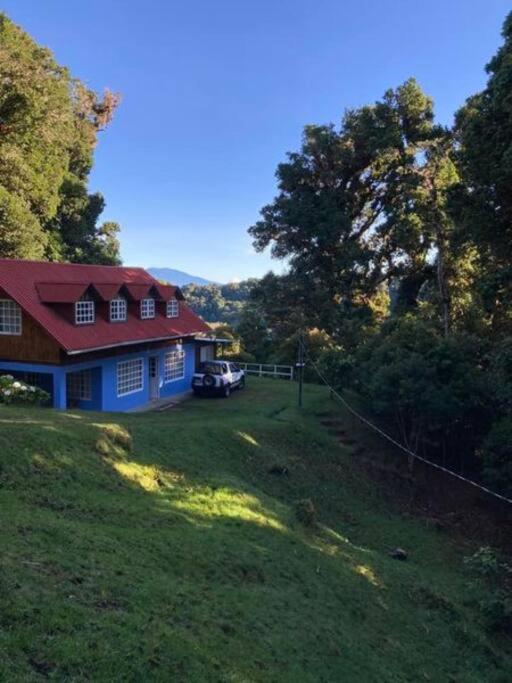 La Cabaña: Descanso y Naturaleza